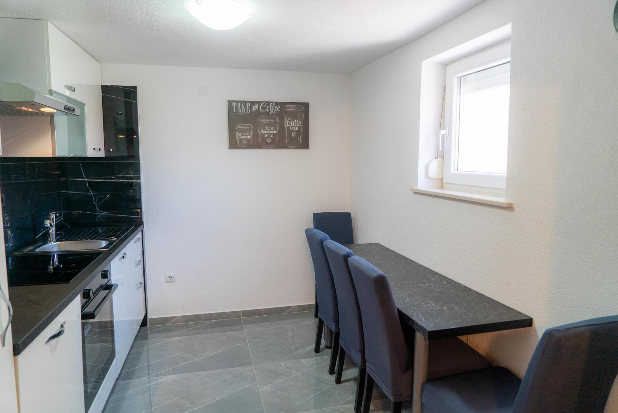 Apartments Zubcic Tisno Zimmer foto
